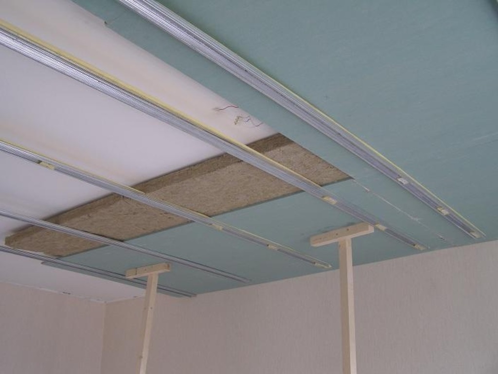 правильная шумоизоляция потолка в квартире